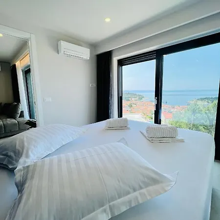 Mauro - Luxury Seaview Apartment